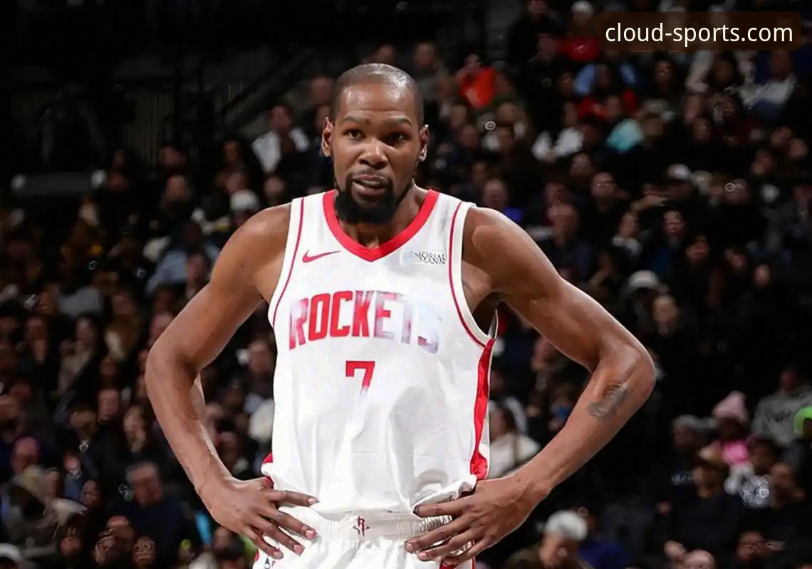 火箭主场大胜尼克斯：一场攻防节奏的深度解析